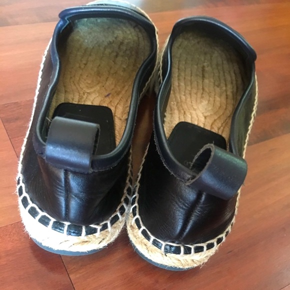 FENDI Leather Croc Embossed Cap toe Espadrille - Picture 7 of 8